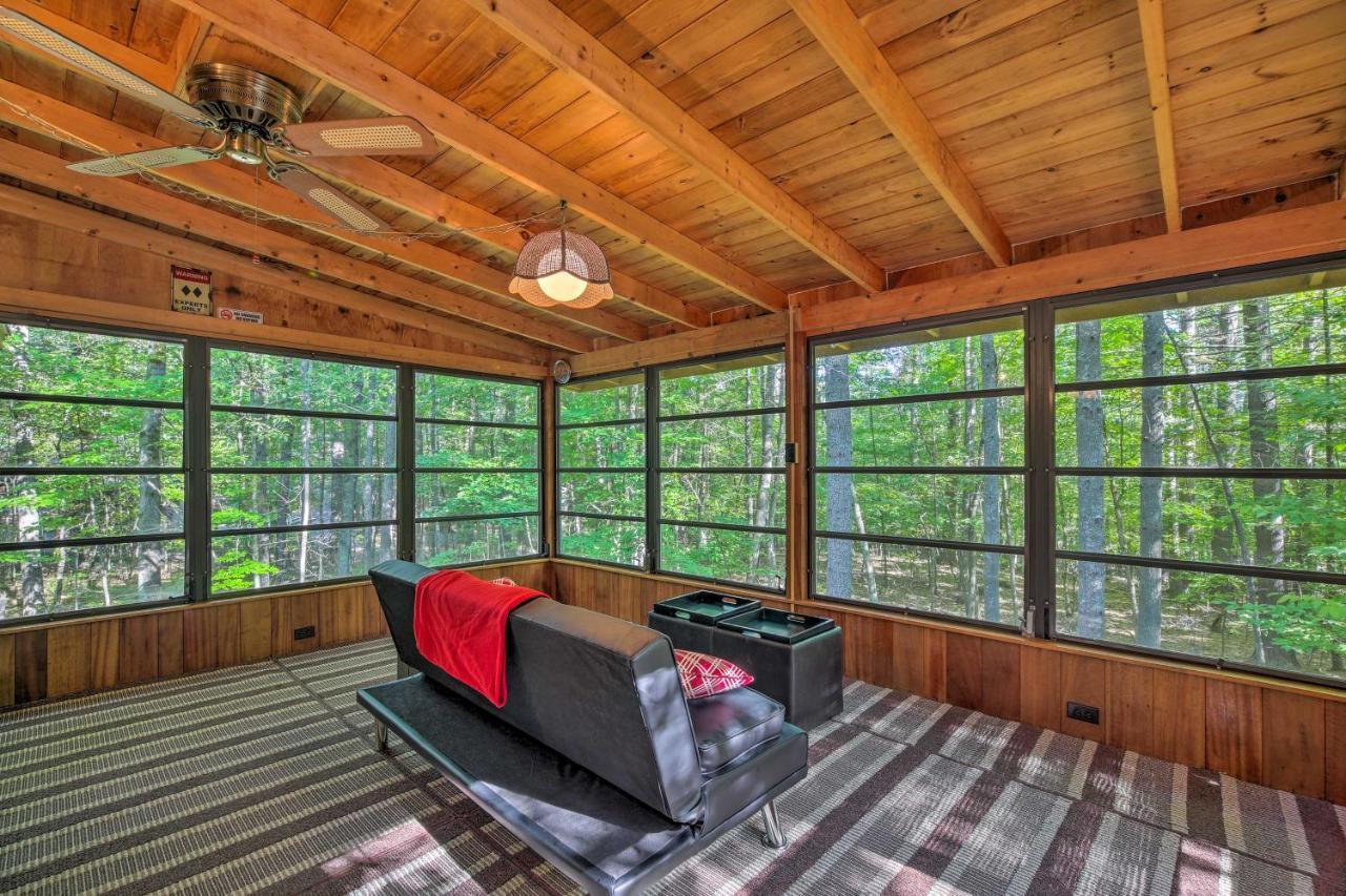 Cozy Adirondacks Cabin Walk To Lake Eaton! Jay Екстер'єр фото